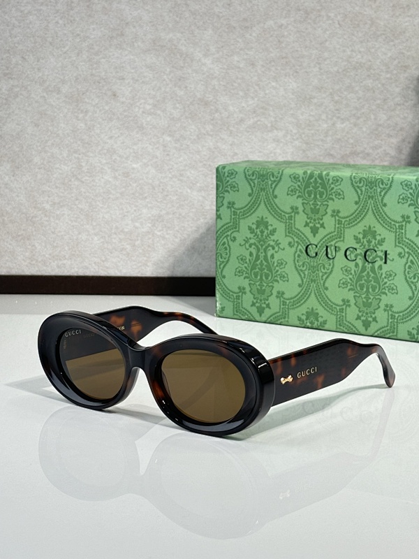 GUCCI TSHIRTS