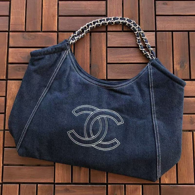 CHANEL TSHIRTS (235)