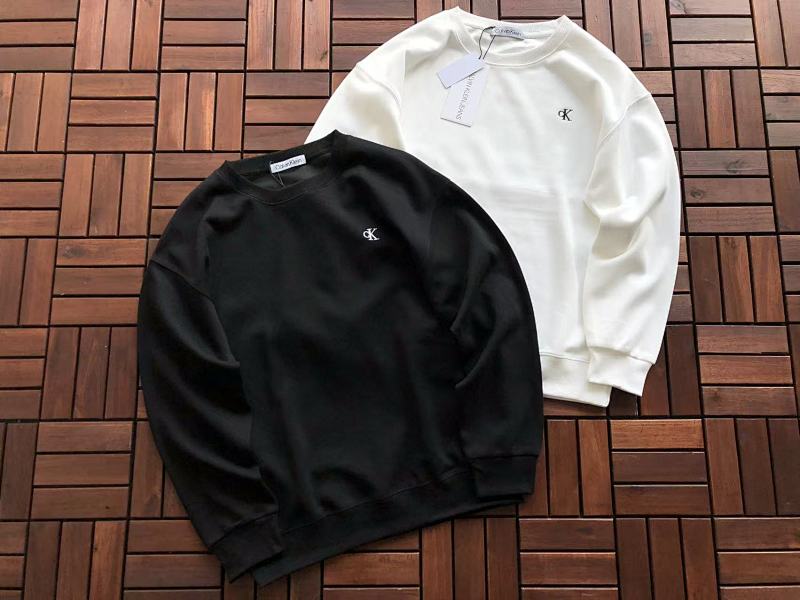 CALVIN KLEIN SWEATERS (3)