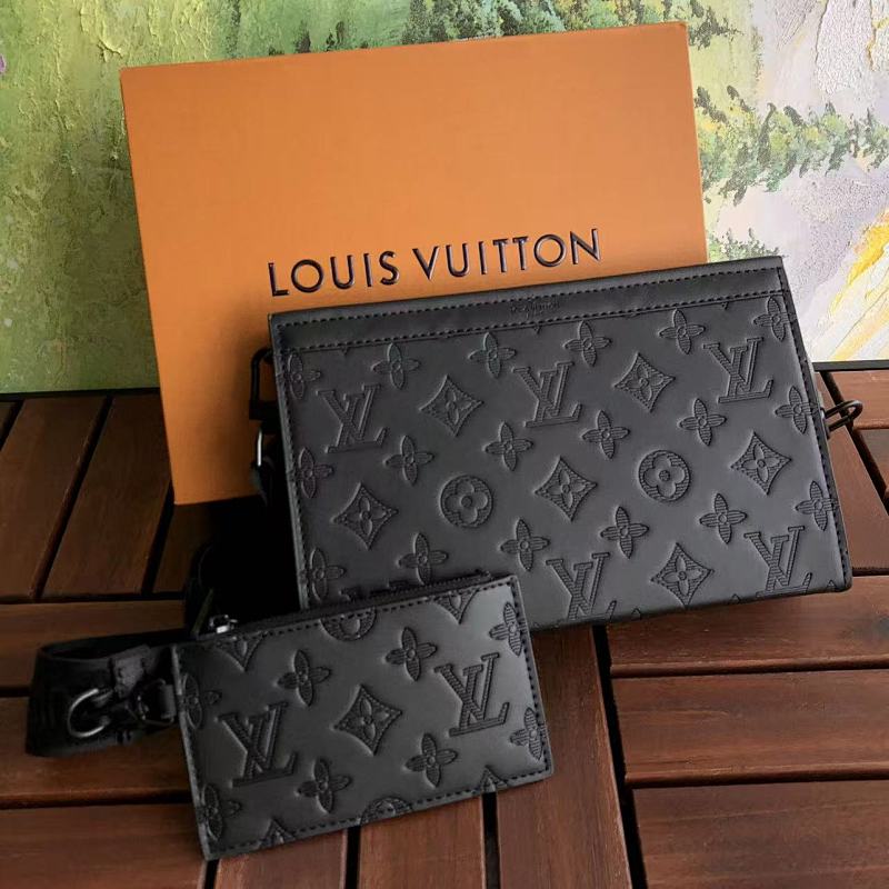 LOUIS VUITTON TSHIRTS (307)