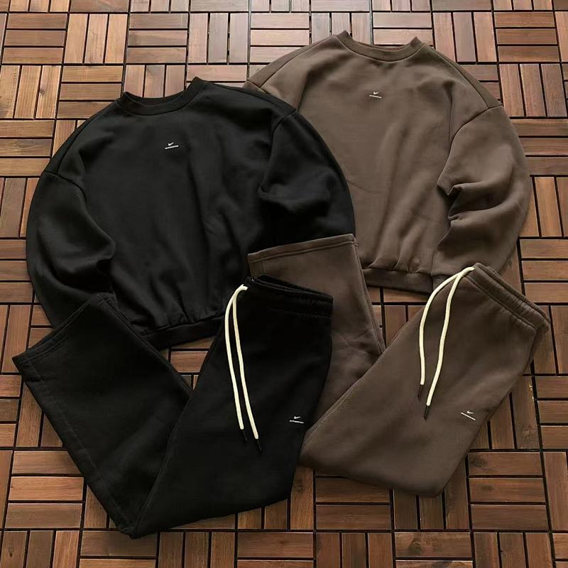 NIKE SWEATERS (9)
