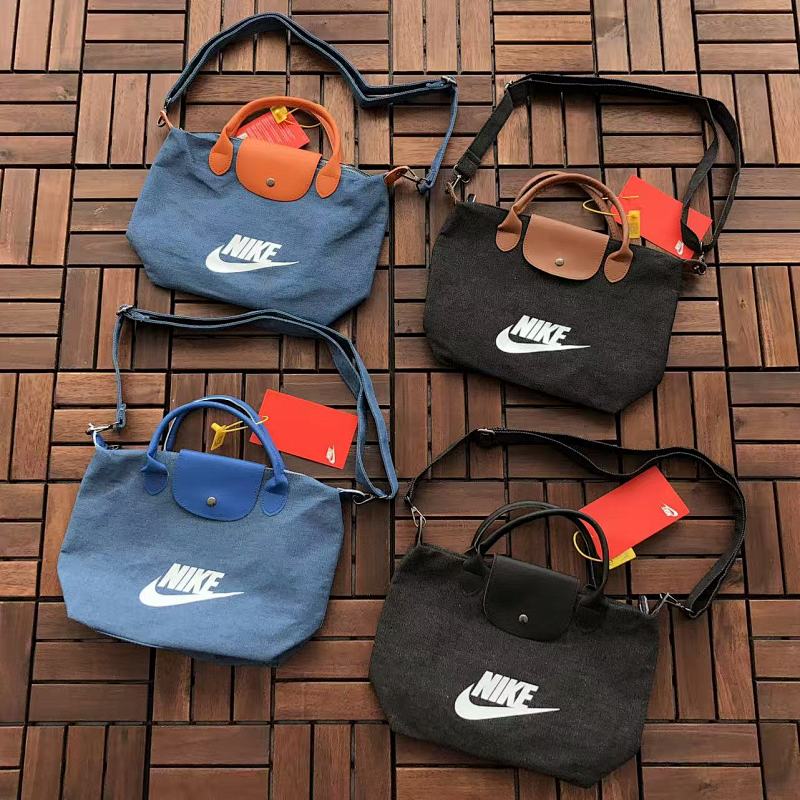 NIKE TSHIRTS (262)