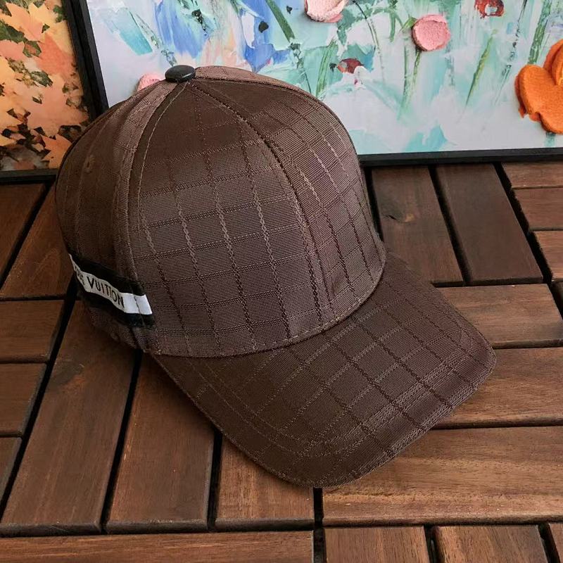 LOUIS VUITTON TSHIRTS (425)