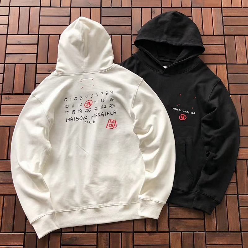MAISON MARGIELA HOODIES (24)