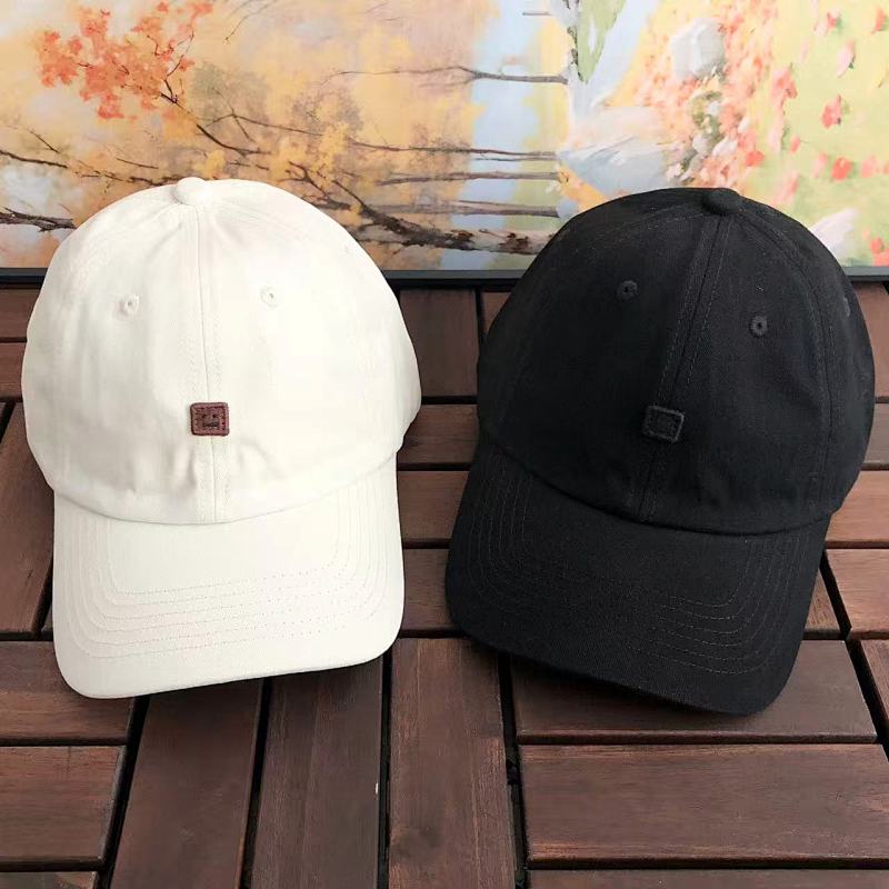 ACNE STUDIO CAPS