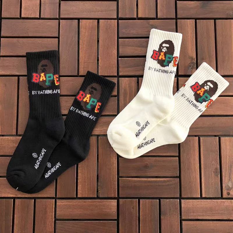 BAPE SOCKS (19)