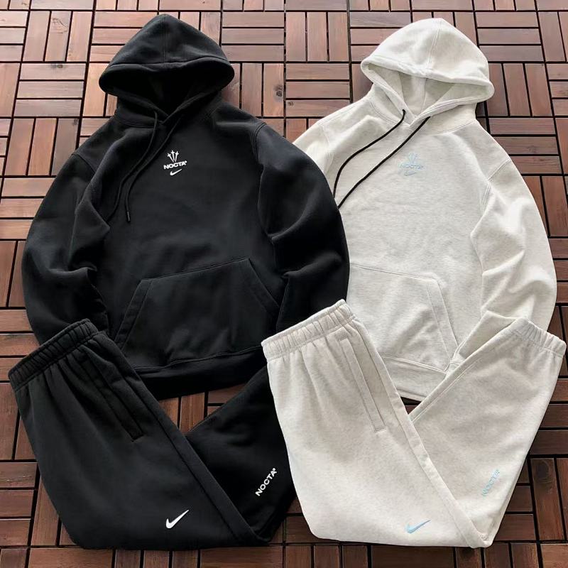 NIKE HOODIES (42)