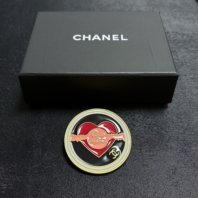 CHANEL TSHIRTS (80)