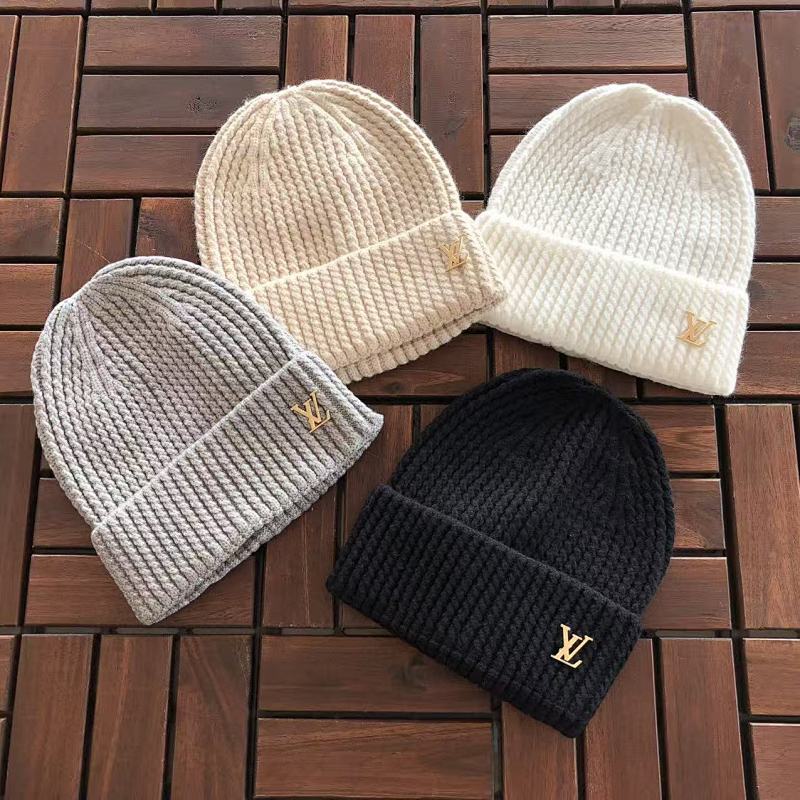 LOUIS VUITTON CAPS