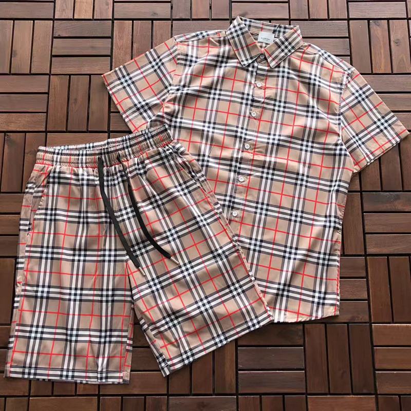 BURBERRY TSHIRTS (345)