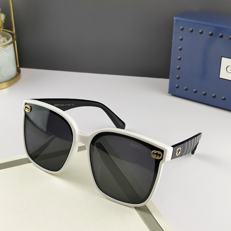 GUCCI SUNGLASSES (8)