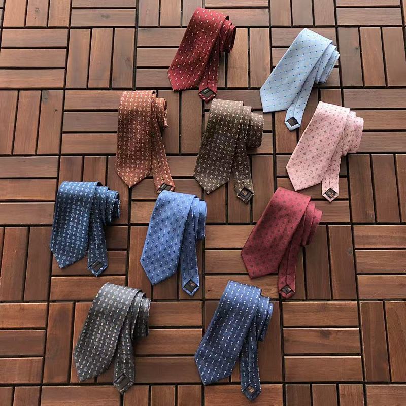 LOUIS VUITTON TSHIRTS (501)