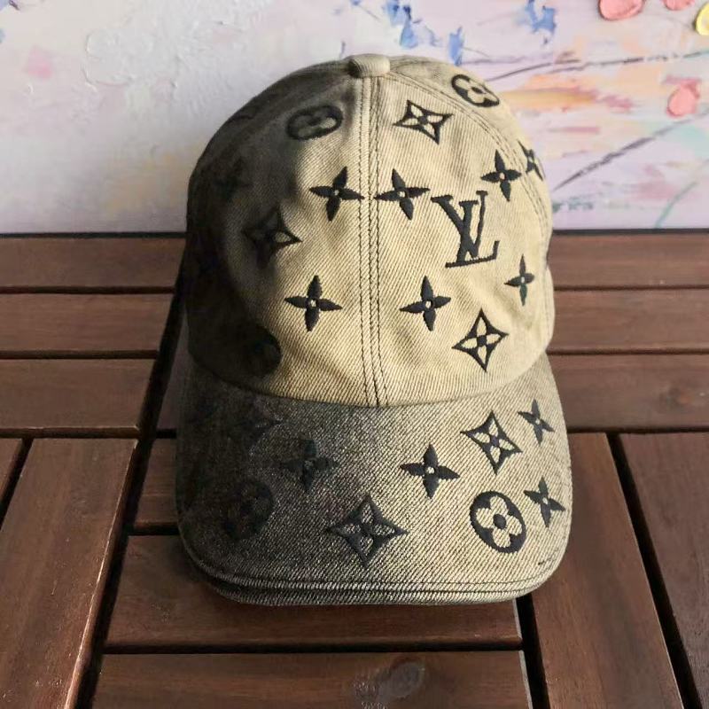 LOUIS VUITTON TSHIRTS (175)