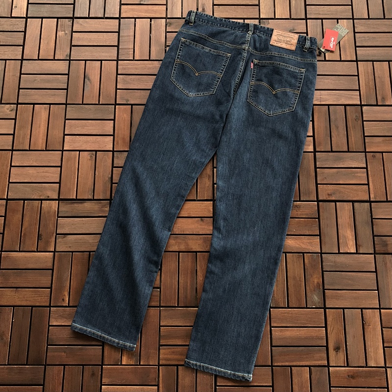 LEVIS TSHIRTS