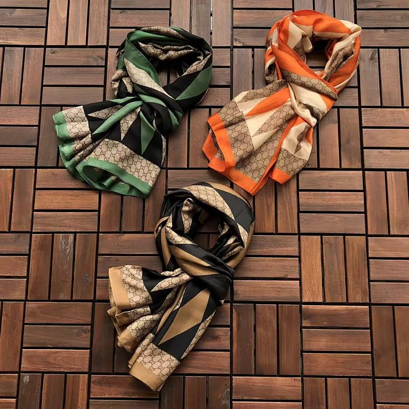 GUCCI SCARVES (7)