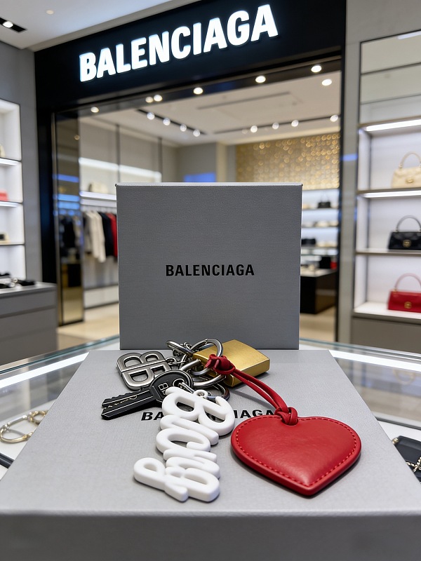 BALENCIAGA TSHIRTS (115)