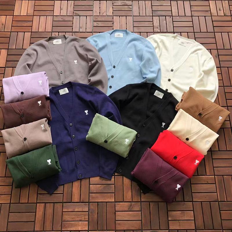 AMI SWEATERS (100)