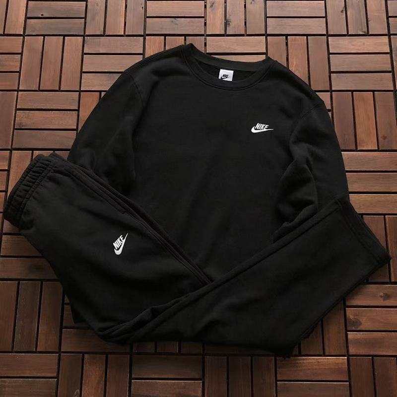 NIKE SWEATERS (31)
