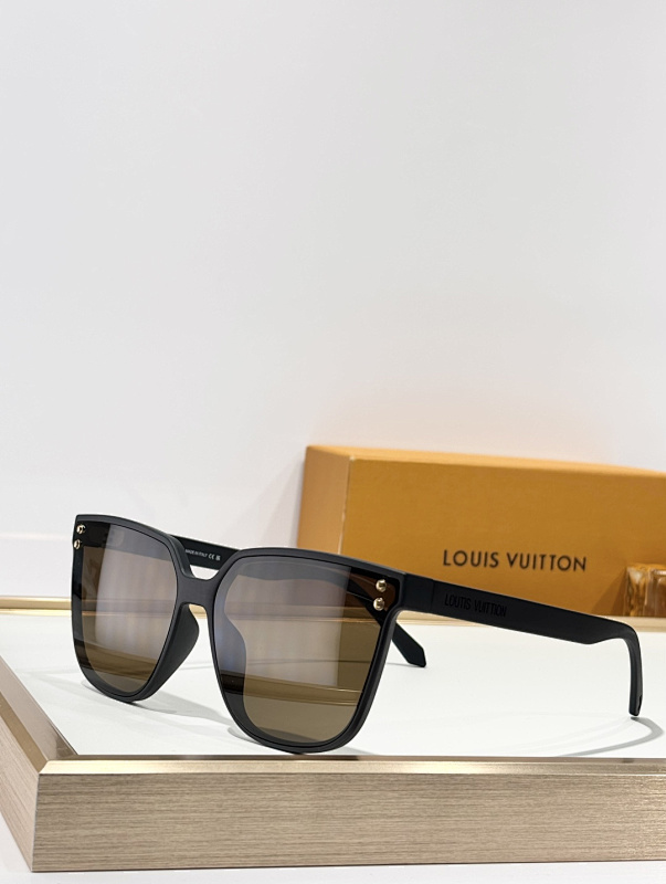 LOUIS VUITTON SUNGLASSES