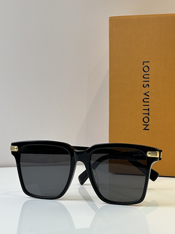 LOUIS VUITTON SUNGLASSES