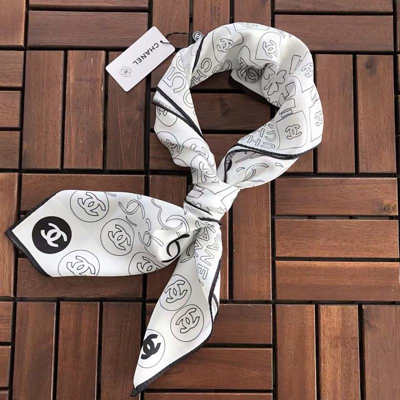 CHANEL SCARVES (21)