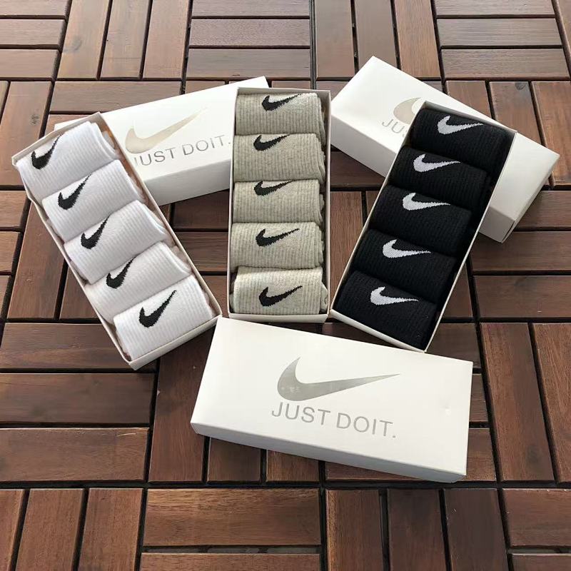 NIKE TSHIRTS (423)