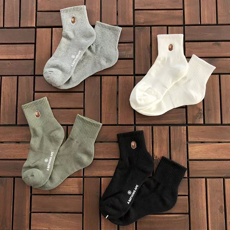 BAPE SOCKS (13)