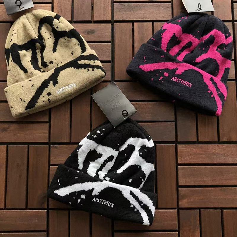 ARCTERYX CAPS (9)