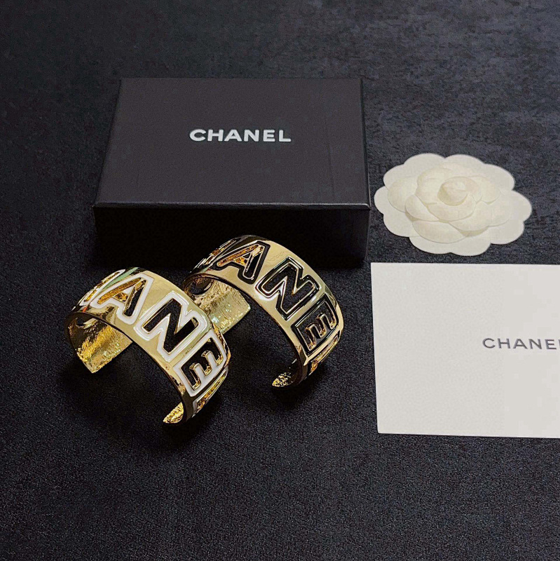 CHANEL TSHIRTS (153)