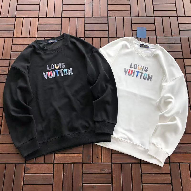 LOUIS VUITTON SWEATERS