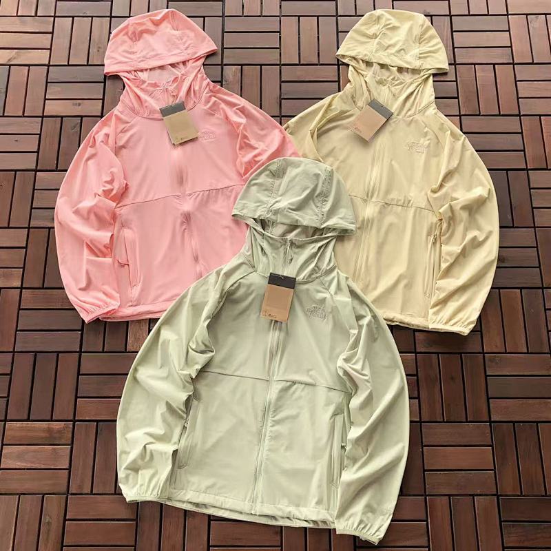 THE NORTH FACE TSHIRTS (86)