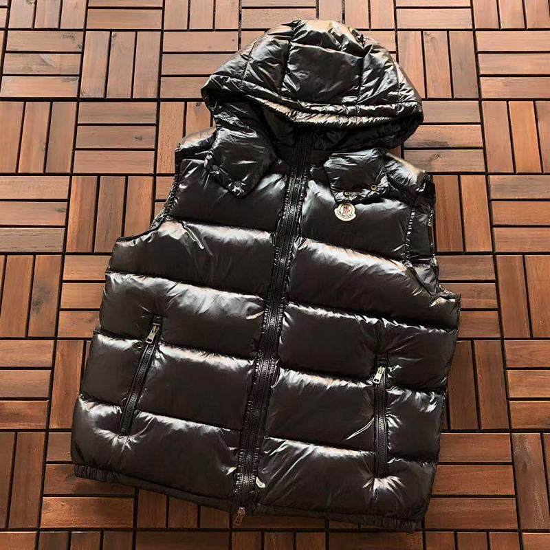 MONCLER (18)