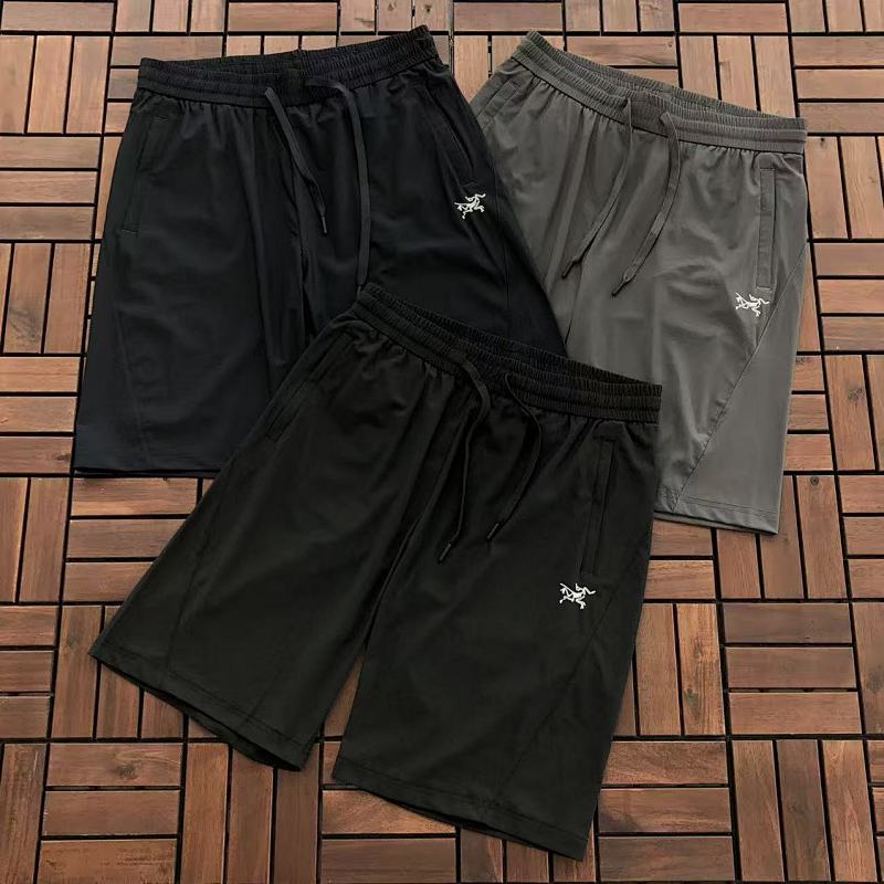 ARCTERYX SHORTS (5)