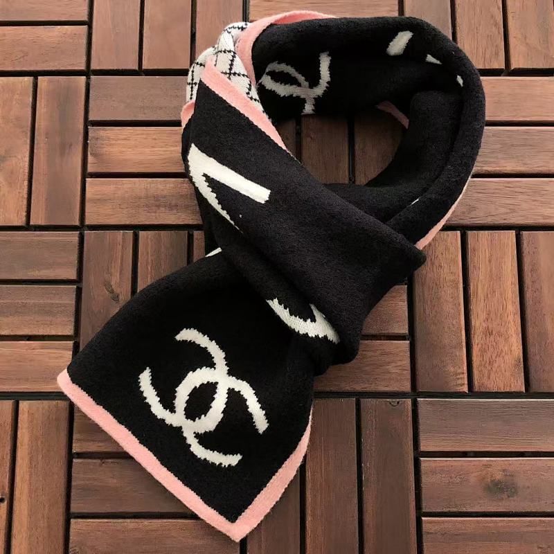 CHANEL SCARVES (37)