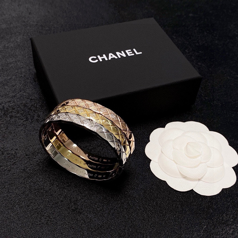 CHANEL TSHIRTS (129)