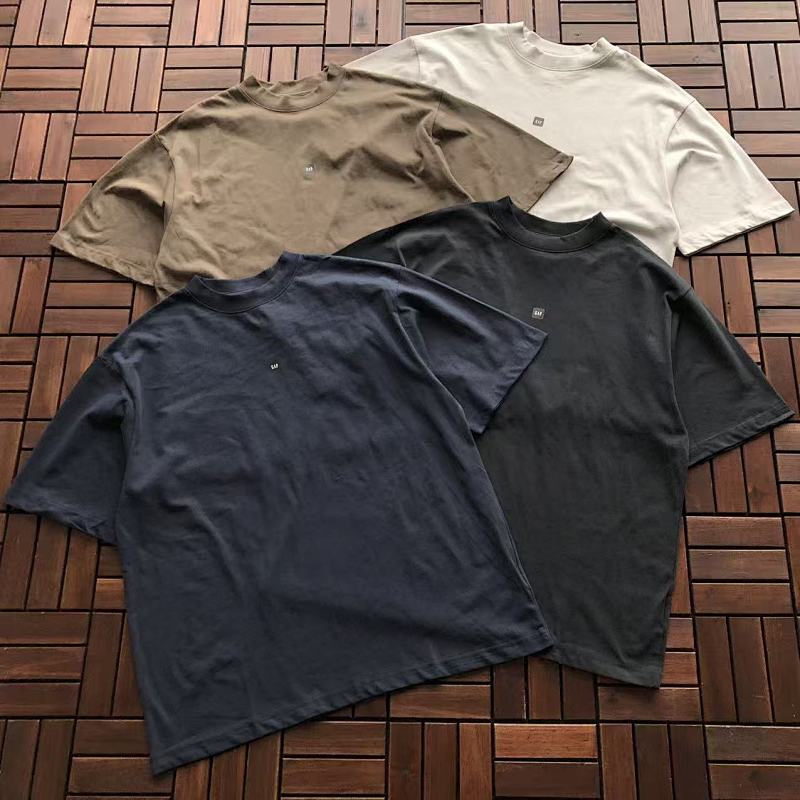 GAP TSHIRTS (4)