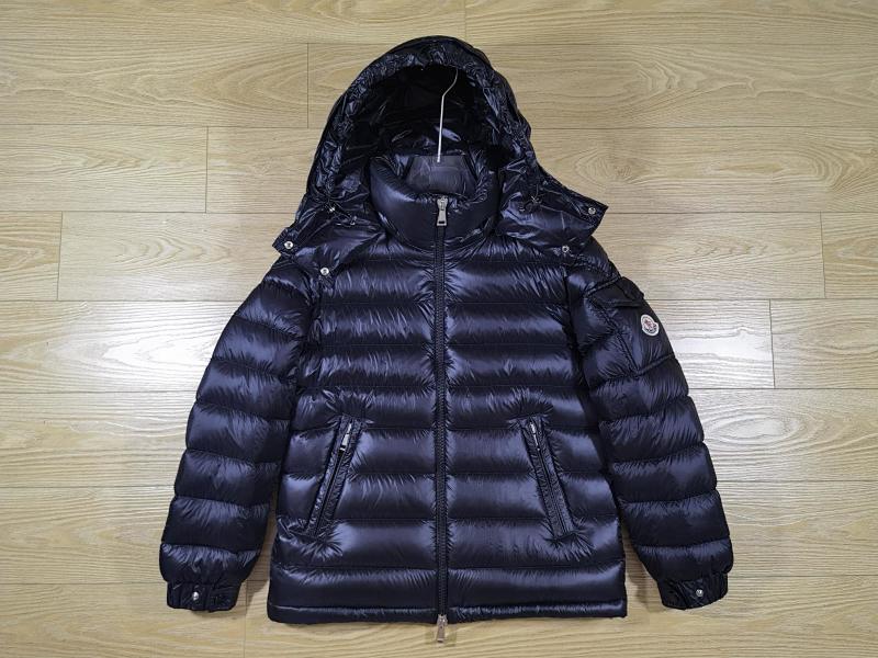 MONCLER (19)
