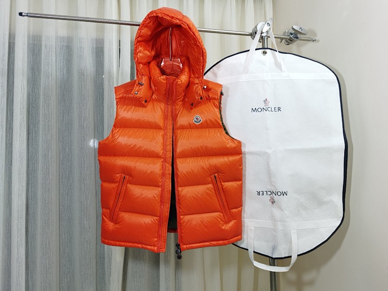 MONCLER (7)