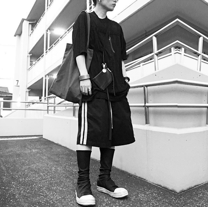 RICK OWENS SHORTS (2)