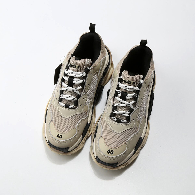 BALENCIAGA Triple S Beige