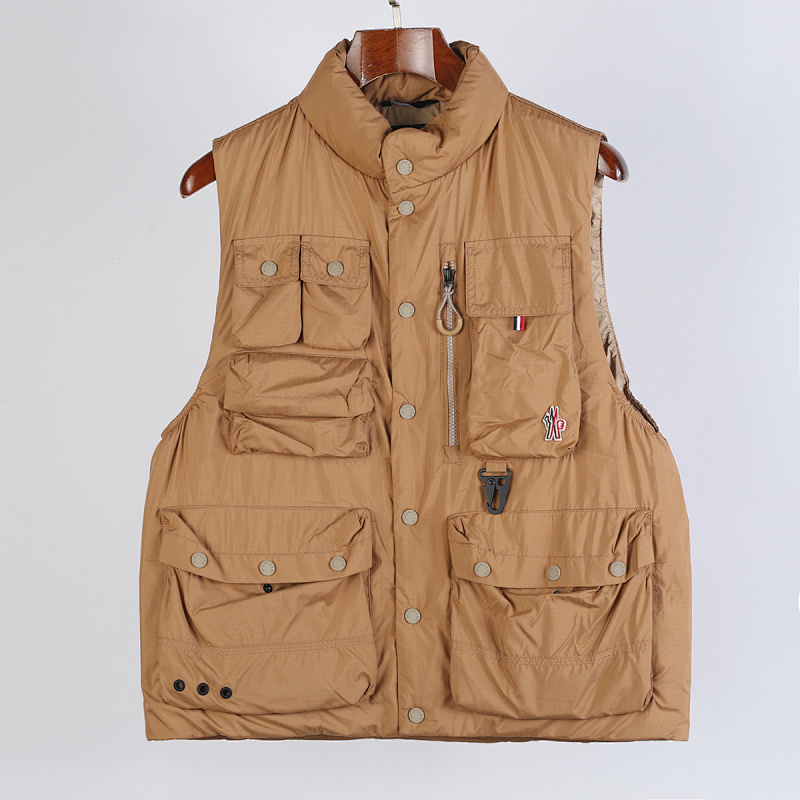 MONCLER VESTS (3)