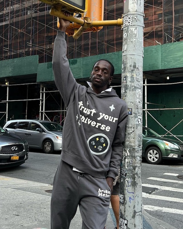 BROKEN PLANET HOODIES (102)