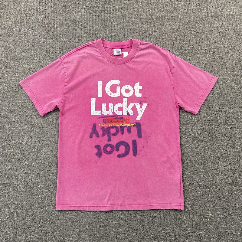 VETEMENTS TSHIRTS (138)