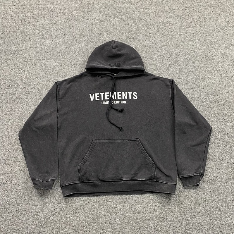 VETEMENTS HOODIES (67)