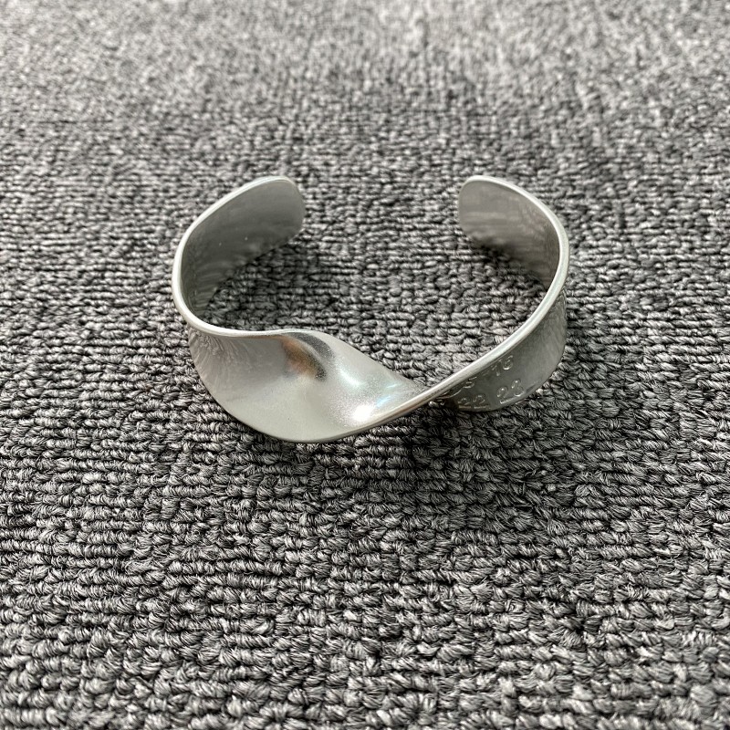 MAISON MARGIELA (11)