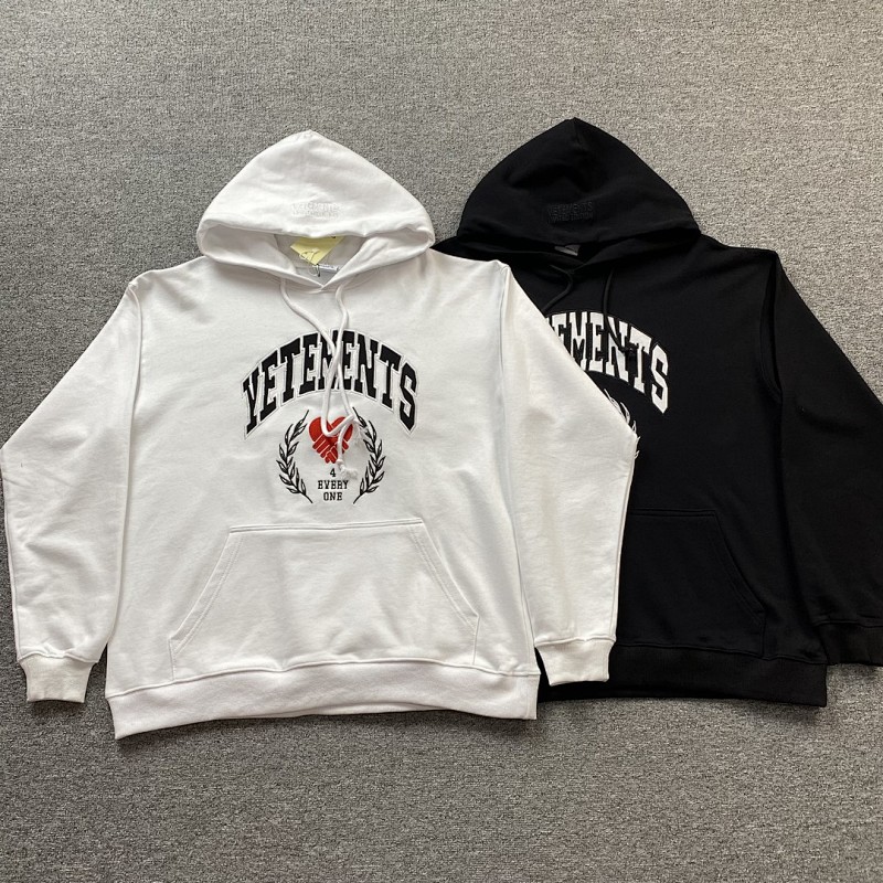 VETEMENTS HOODIES (62)