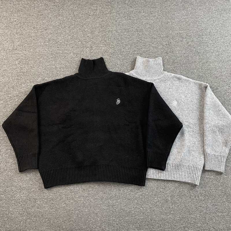 STUSSY SWEATERS