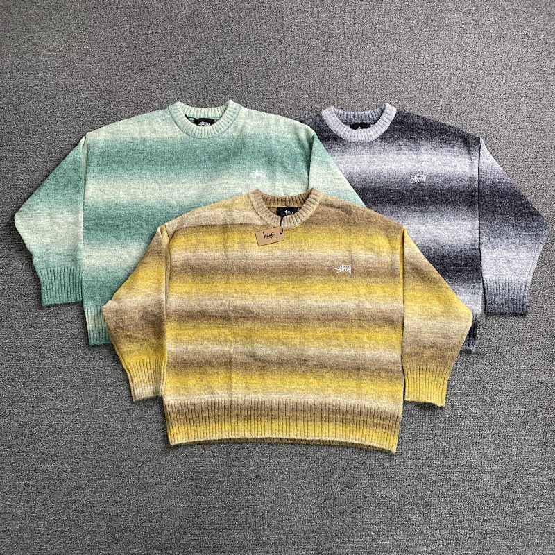 STUSSY SWEATSHIRTS (3)