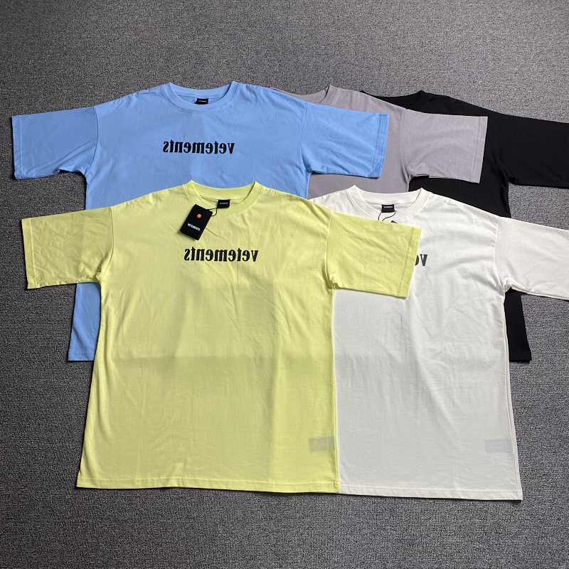 VETEMENTS TSHIRTS (104)