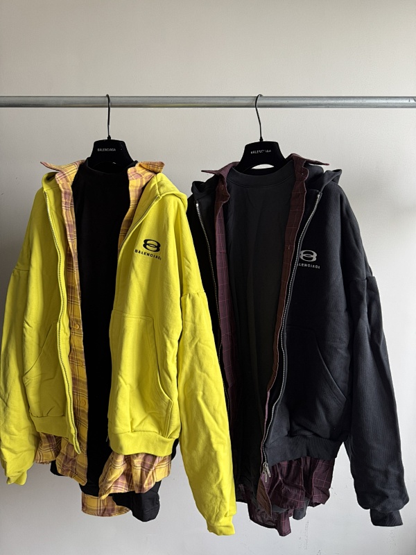 BALENCIAGA HOODIES (29)